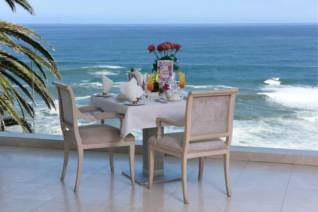 The Clarendon - Bantry Bay Hotel Cape Town