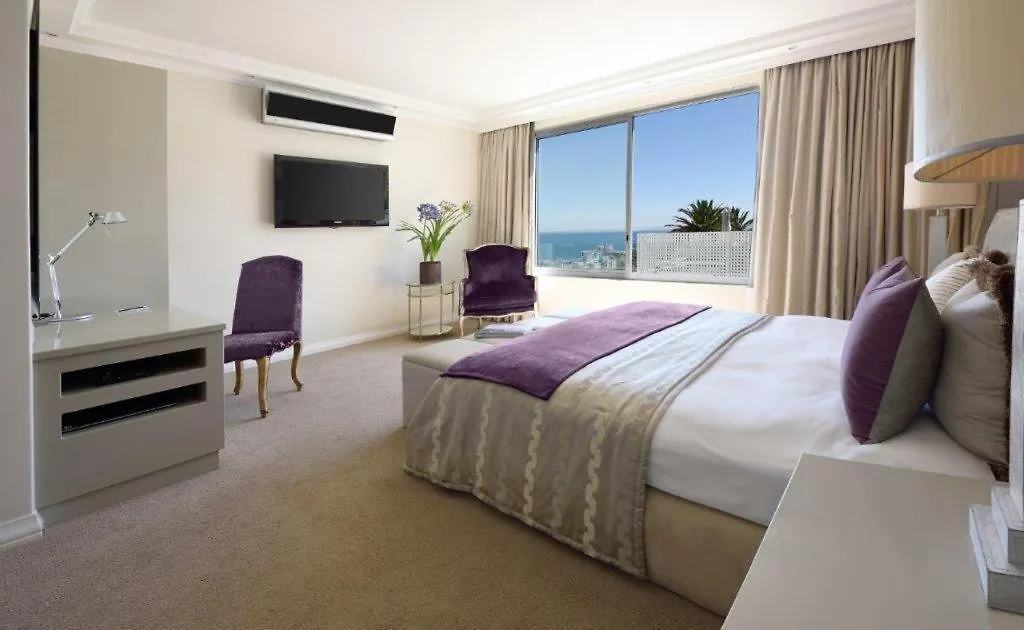 The Clarendon - Bantry Bay Hotel Cape Town