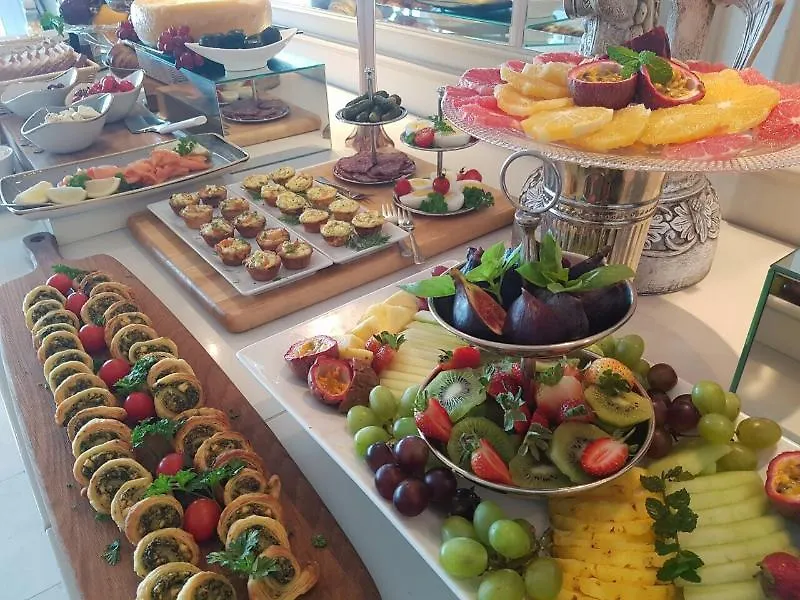 The Clarendon - Bantry Bay Hotel Cape Town