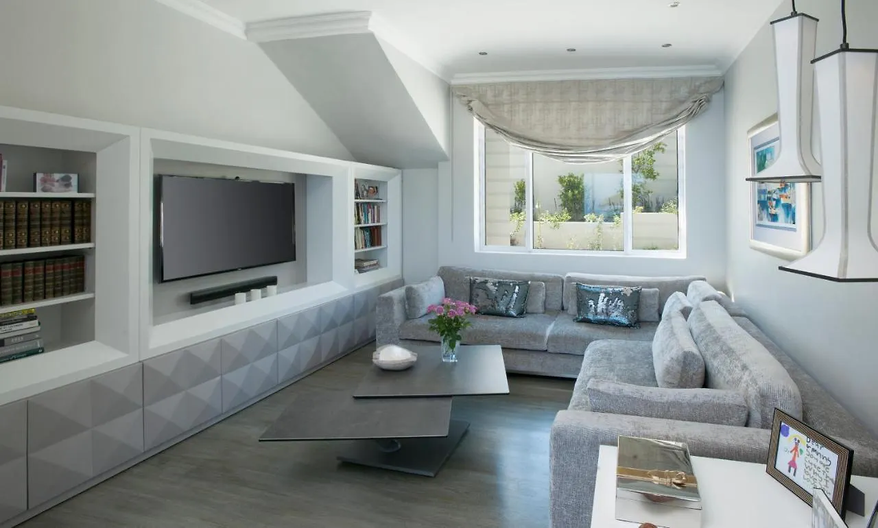 The Clarendon - Bantry Bay Hotel Cape Town