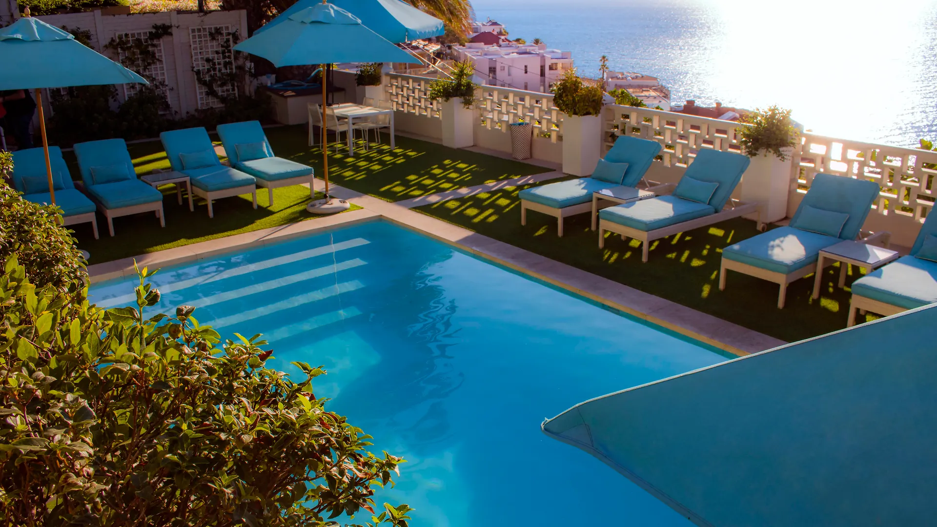 *****  The Clarendon - Bantry Bay Hotel Cape Town South Africa