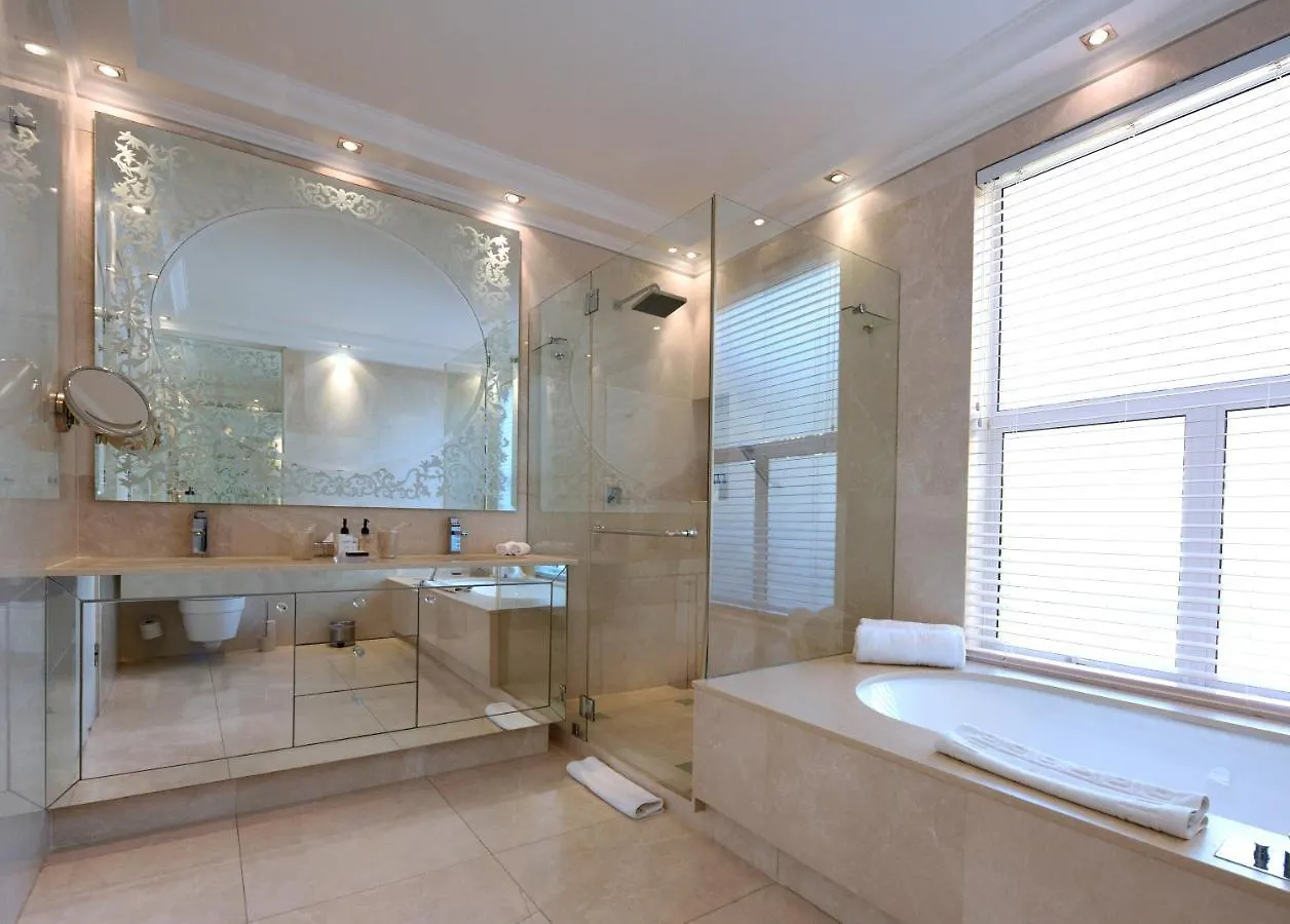 The Clarendon - Bantry Bay Hotel Cape Town