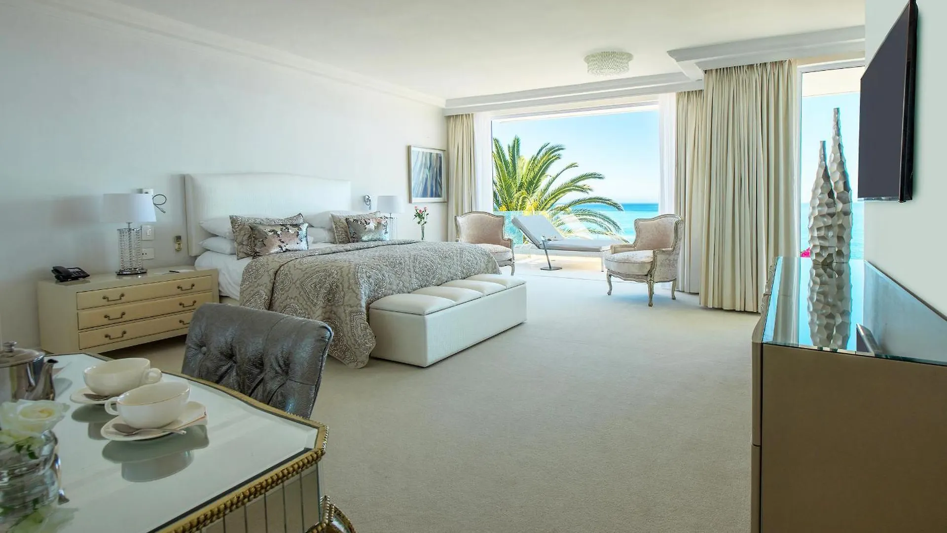 The Clarendon - Bantry Bay Hotel Cape Town
